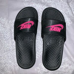 Women’s Nike slides